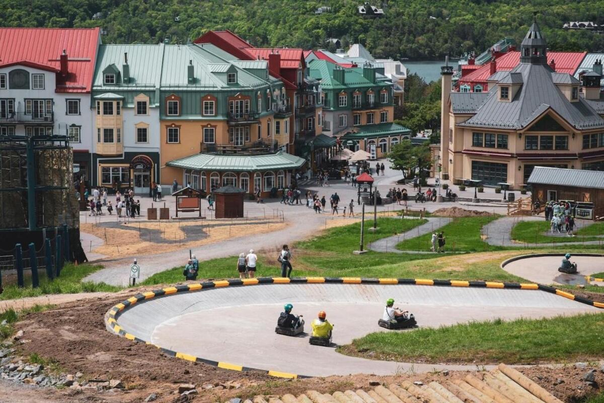 Amazing Lakemountain View 5min To Tremblant464 Holiday home *